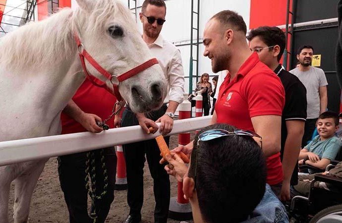 Atlar ve özel çocuklar arasında gönül köprüleri kuruldu – Demirören Haber Ajansı