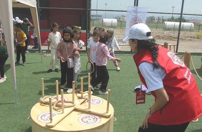 Gaziantep’te depremzede çocuklara etkinlik – Demirören Haber Ajansı