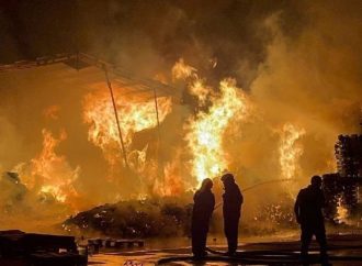 Bursa’da palet fabrikasında korkutan yangın! – Cumhuriyet